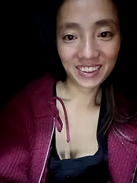 kokoto-59 online show from May 9, 2026, 9:42 pm