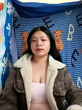 lisa-bae00 online show from February 1, 2026, 8:35 am