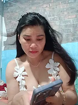 Snapshot of Bear_bear0 chatting on July 15, 2026, 7:52 pm Bear bear0 online show from July 15, 2026, 7:52 pm