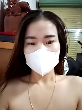 Snapshot of Family-Lovee chatting on November 2, 2025, 8:33 pm Family-Lovee online show from November 2, 2025, 8:33 pm