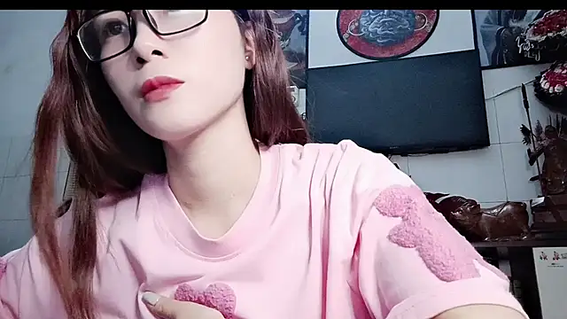 Family-Lovee online show from June 16, 2026, 5:48 pm