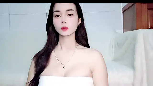 Family-Lovee online show from July 25, 2026, 4:04 pm