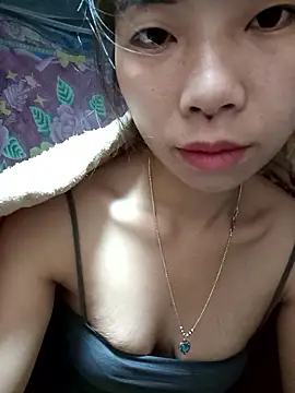 Snapshot of mekaka00 chatting on December 18, 2025, 7:09 pm mekaka00 online show from December 18, 2025, 7:09 pm