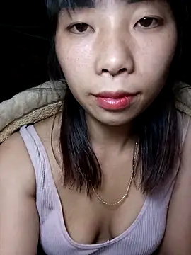 Snapshot of mekaka00 chatting on December 20, 2025, 1:29 pm mekaka00 online show from December 20, 2025, 1:29 pm