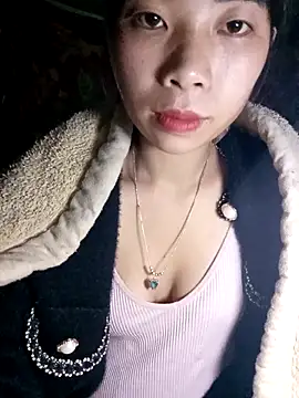 Snapshot of mekaka00 chatting on December 22, 2025, 2:47 pm mekaka00 online show from December 22, 2025, 2:47 pm