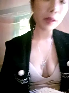 Snapshot of mekaka00 chatting on December 23, 2025, 4:32 am mekaka00 online show from December 23, 2025, 4:32 am