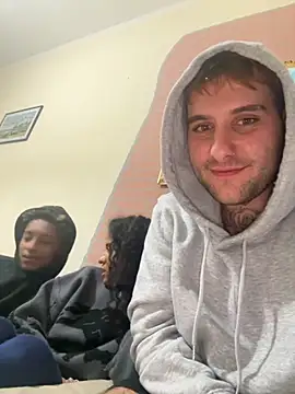 sexon950 online show from October 20, 2025, 8:31 pm