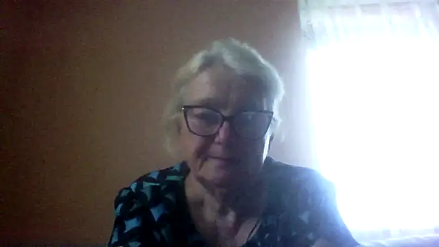 AmyLove353 online show from June 12, 2026, 4:55 am