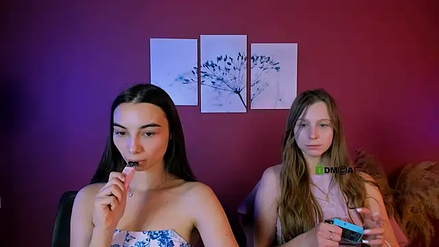 kira light   online show from October 28, 2025, 10:19 am