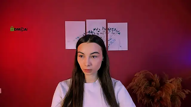 kira light   online show from November 3, 2025, 9:32 am