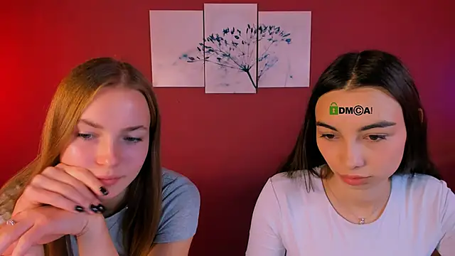 kira light   online show from November 4, 2025, 9:52 am