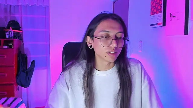  Astrea  online show from February 21, 2026, 1:17 am