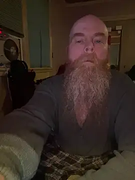 Snapshot of Macduckd chatting on March 26, 2026, 9:15 am Macduckd online show from March 26, 2026, 9:15 am