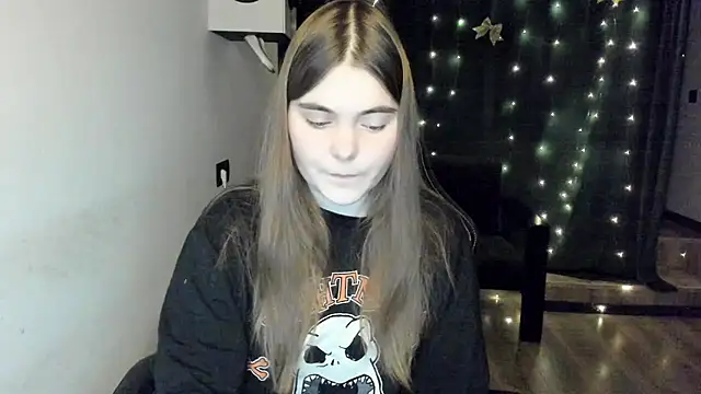 MiraaBloom online show from January 13, 2026, 2:44 pm