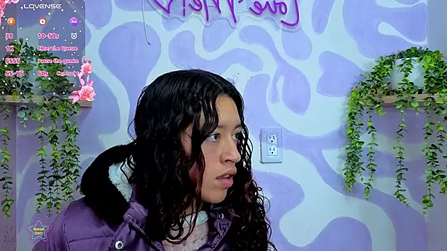 Snapshot of mia_scarlett7 chatting on July 10, 2026, 12:30 pm mia scarlett7 online show from July 10, 2026, 12:30 pm