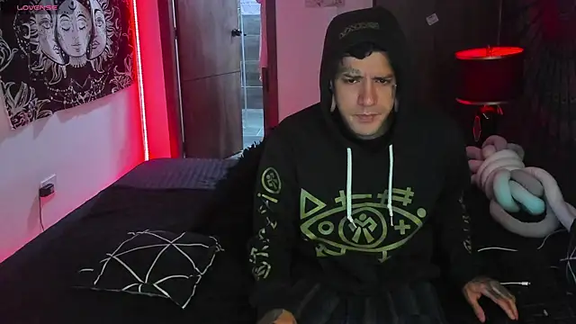 cleoo jhonny online show from November 22, 2025, 7:40 am