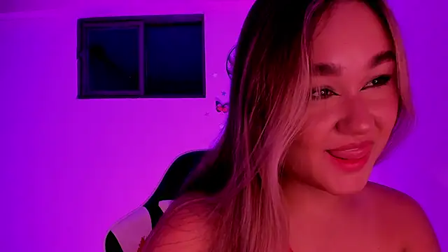 Snapshot of Soouf_ chatting on February 23, 2026, 10:40 pm Soouf online show from February 23, 2026, 10:40 pm