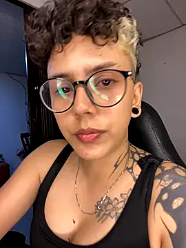 Abby Evanns1 online show from October 30, 2025, 2:57 am