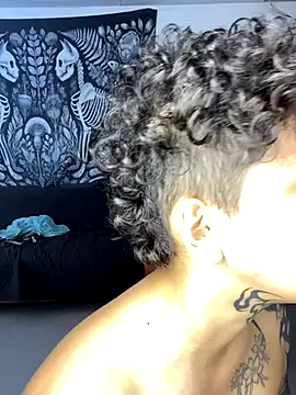 Abby Evanns1 online show from December 14, 2025, 4:34 pm