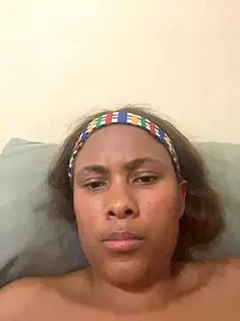 Snapshot of MelaninLeanne chatting on November 25, 2025, 5:46 pm MelaninLeanne online show from November 25, 2025, 5:46 pm