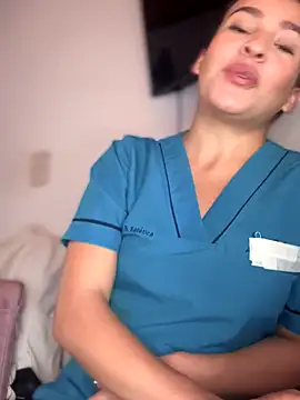 Talia Bonet online show from November 7, 2025, 1:44 pm