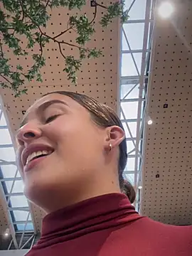 Talia Bonet online show from February 11, 2026, 9:42 pm