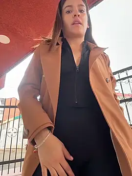 Talia Bonet online show from March 11, 2026, 3:51 pm