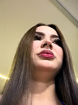 Beella1  online show from October 26, 2025, 4:07 am