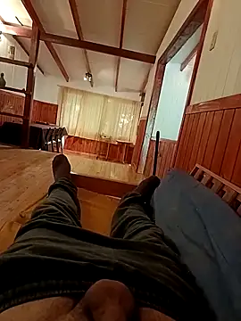 Snapshot of MFUE2020 chatting on October 29, 2025, 7:59 pm MFUE2020 online show from October 29, 2025, 7:59 pm