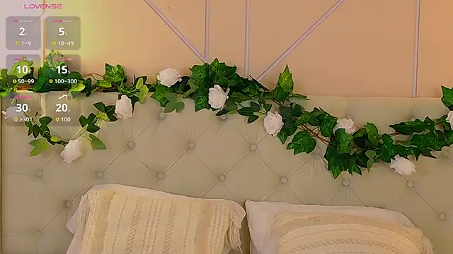 KoriPaul online show from April 15, 2026, 5:03 am