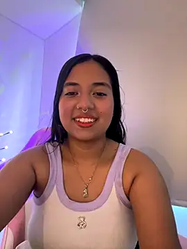 aly nicols online show from October 24, 2025, 10:17 pm