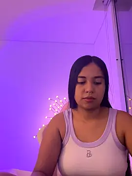 aly nicols online show from November 21, 2025, 5:17 am