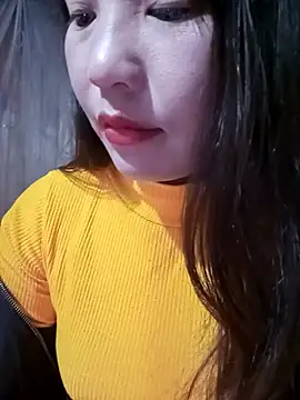 -Lanaa- online show from November 28, 2025, 6:21 pm