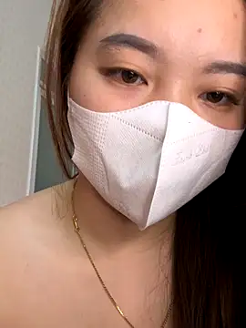 helo-kitty online show from December 2, 2025, 8:08 am