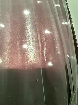 helo-kitty online show from December 15, 2025, 7:56 am