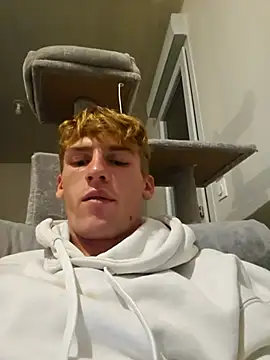 Charlycki online show from November 2, 2025, 5:48 pm