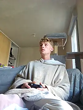 Charlycki online show from November 9, 2025, 8:34 am