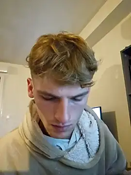 Charlycki online show from November 10, 2025, 6:18 pm