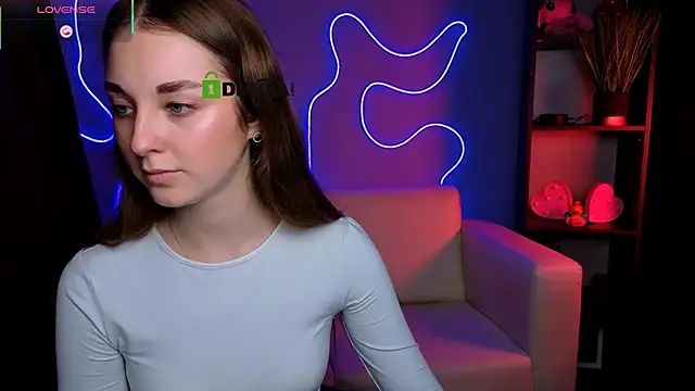 alisabliss online show from November 14, 2025, 1:54 pm