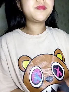 Quynhsumon online show from February 22, 2026, 2:48 pm