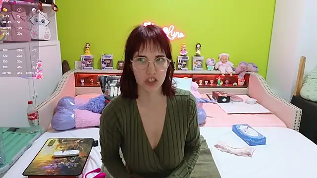  HeraLuna  online show from February 20, 2026, 9:37 pm