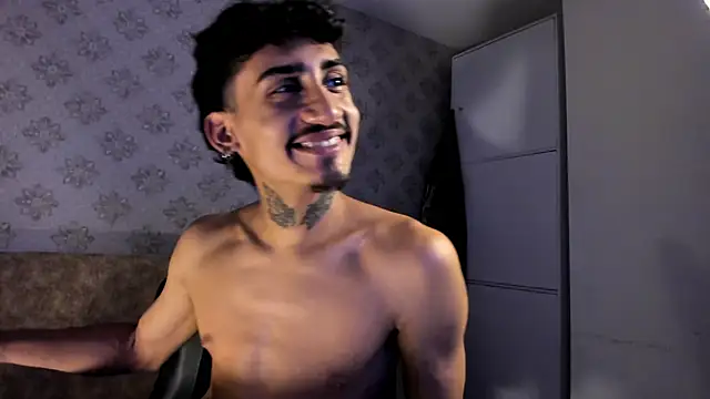 Mr Strike online show from November 17, 2025, 3:01 am