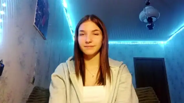 Beauty miIa online show from October 26, 2025, 6:03 pm