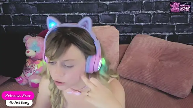 daddysprincess731 online show from July 3, 2026, 3:02 am