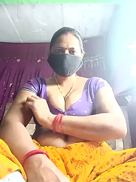 QRESABABY online show from December 18, 2025, 12:44 pm