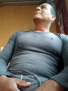 Snapshot of Vegueta79 chatting on June 21, 2026, 12:52 pm Vegueta79 online show from June 21, 2026, 12:52 pm