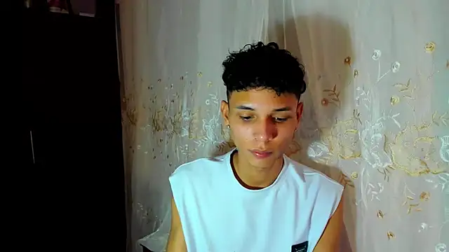 boyswantingplay online show from January 8, 2026, 7:05 pm