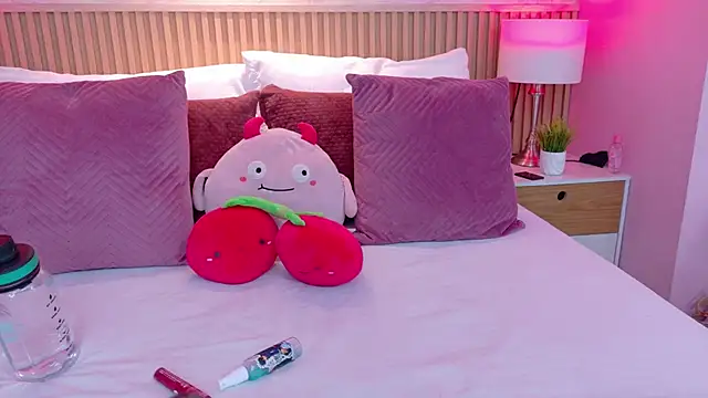 AdelineJhones online show from February 28, 2026, 2:40 pm