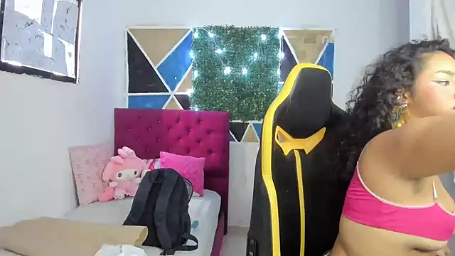 emily stars1 online show from February 12, 2026, 9:10 pm