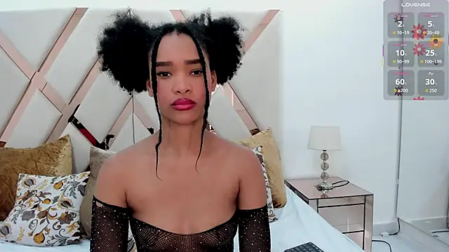 karolebonyy online show from January 13, 2026, 6:18 am